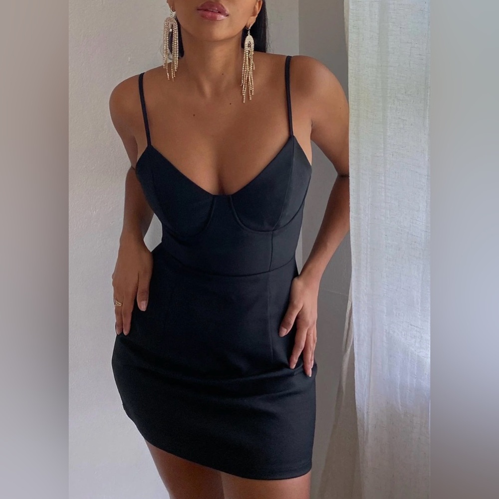 Princess Polly NOVELLA Black Bodycon Mini Dress Size 4